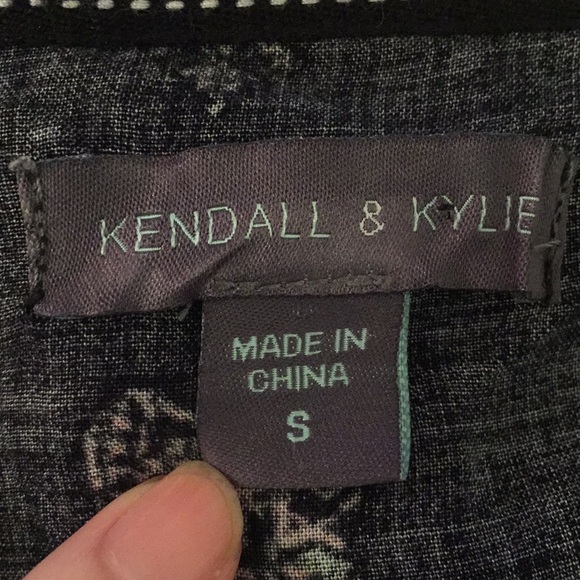 *BOGO 50%*Kendall&Kylie pattern 3/4 sleeve rompers - Picture 5 of 5